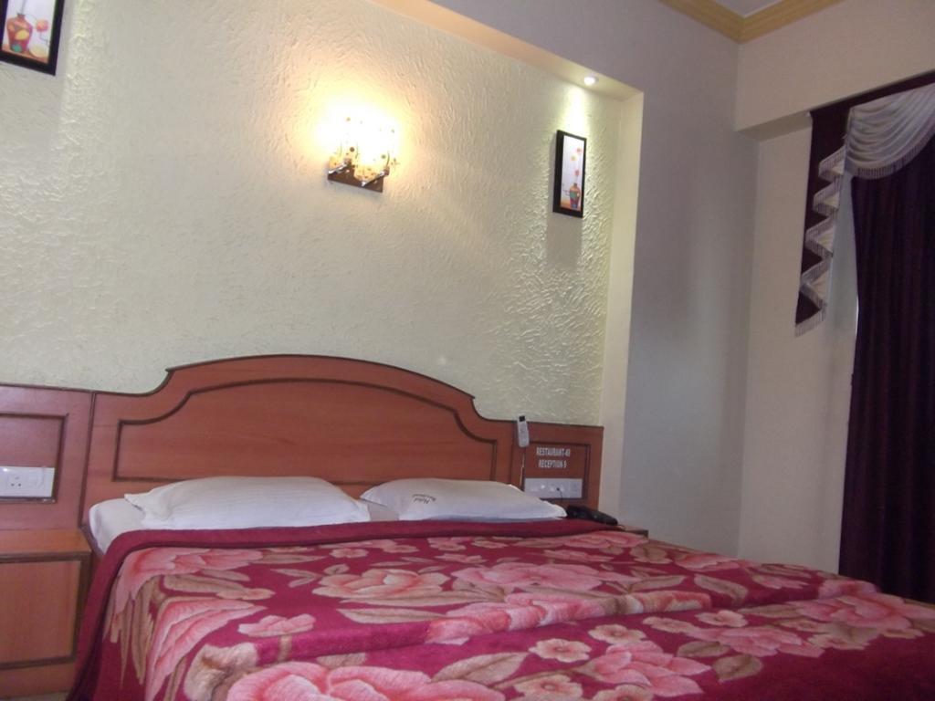 Hotel Ravikant Pune Chambre photo